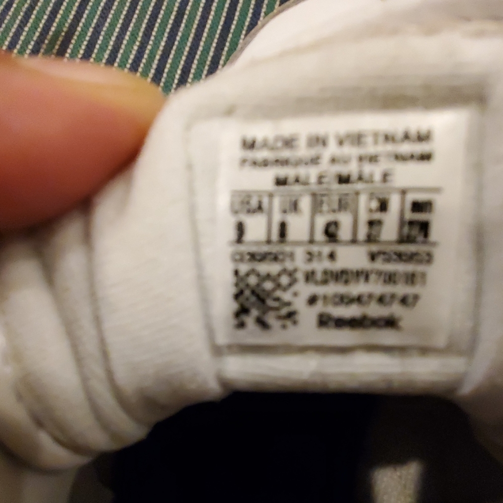 MEN'S REEBOK  SHOES - Picture 6 of 6